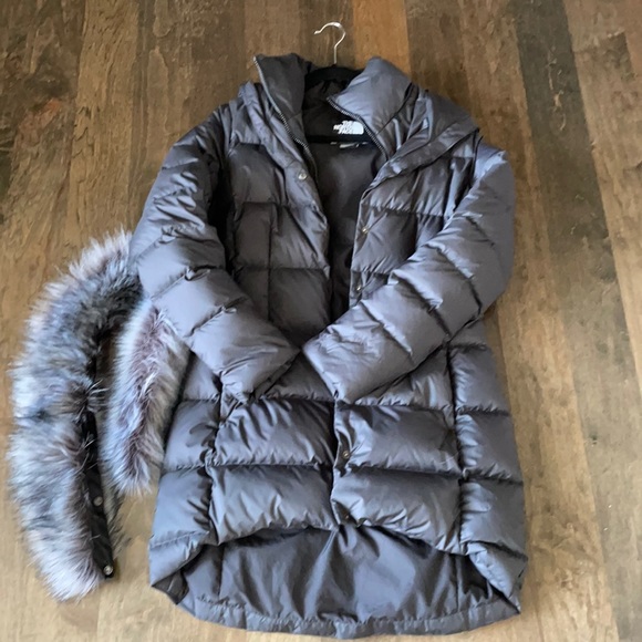 COPY - The Northface down jacket - Picture 2 of 10